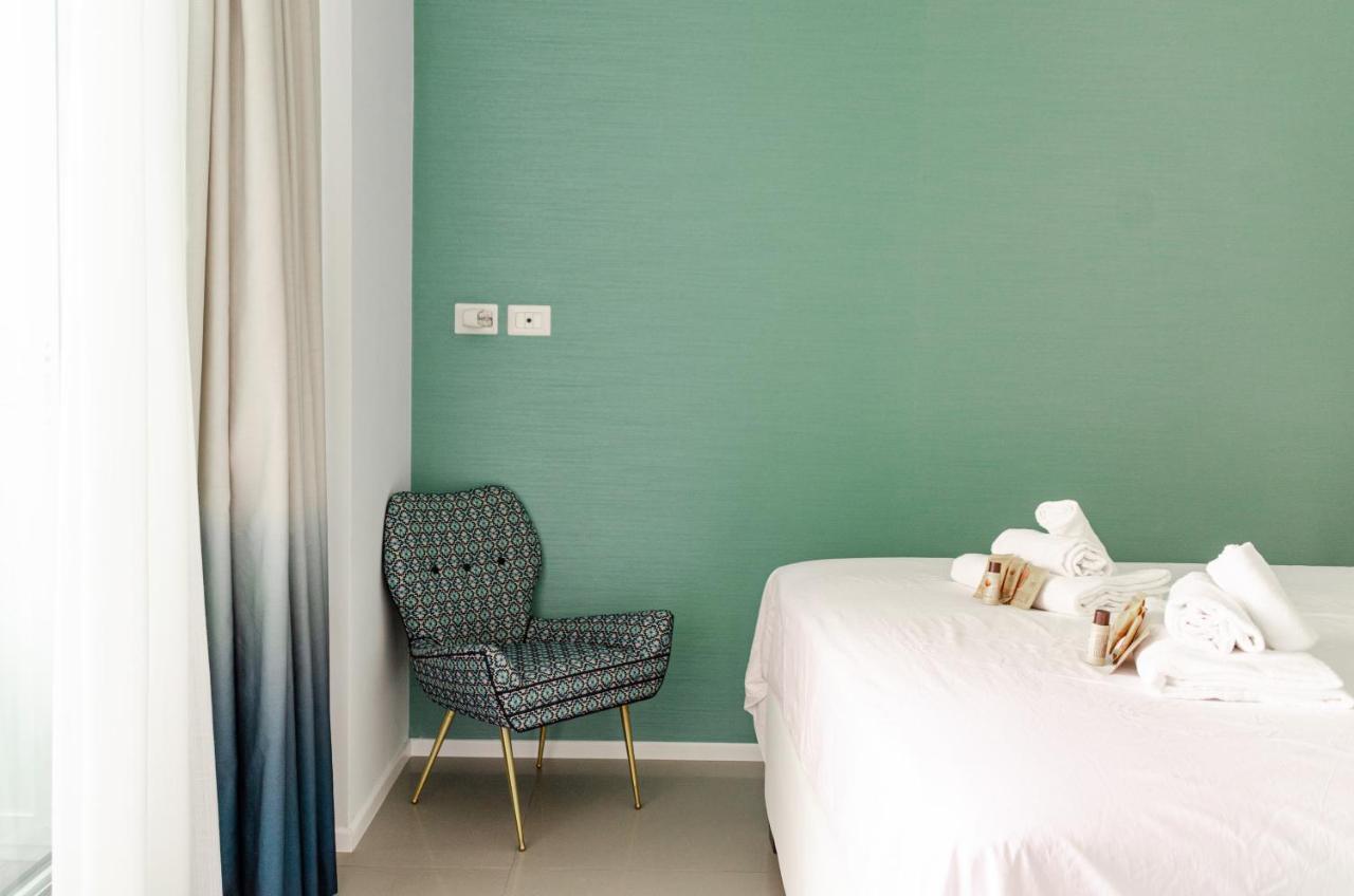 Ferienwohnung Apulialux Polignano High Class / Jacuzzi + Parking Polignano a Mare Exterior foto